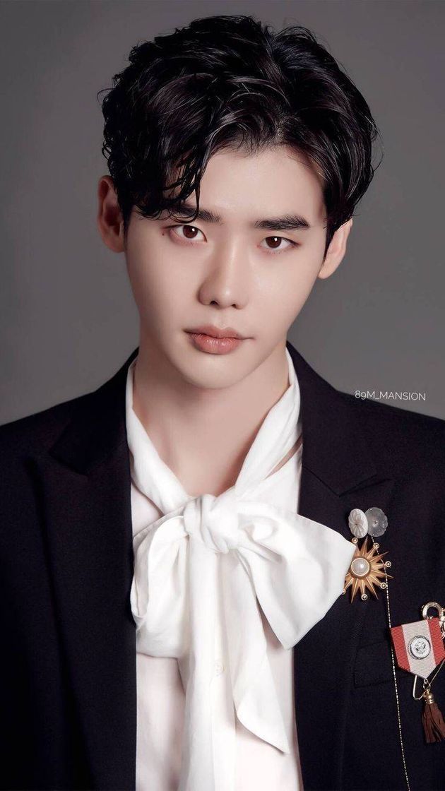 Moda Lee Jong suk.