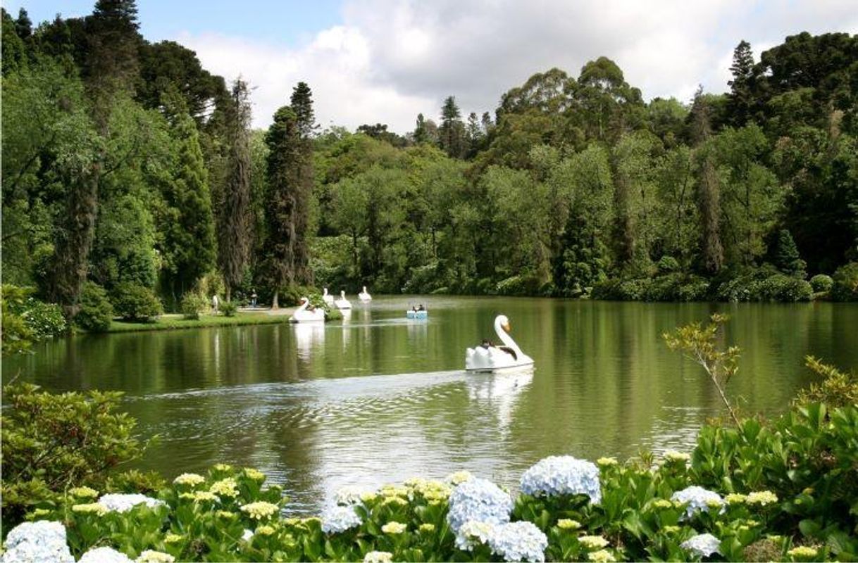 Lugar Lago negro