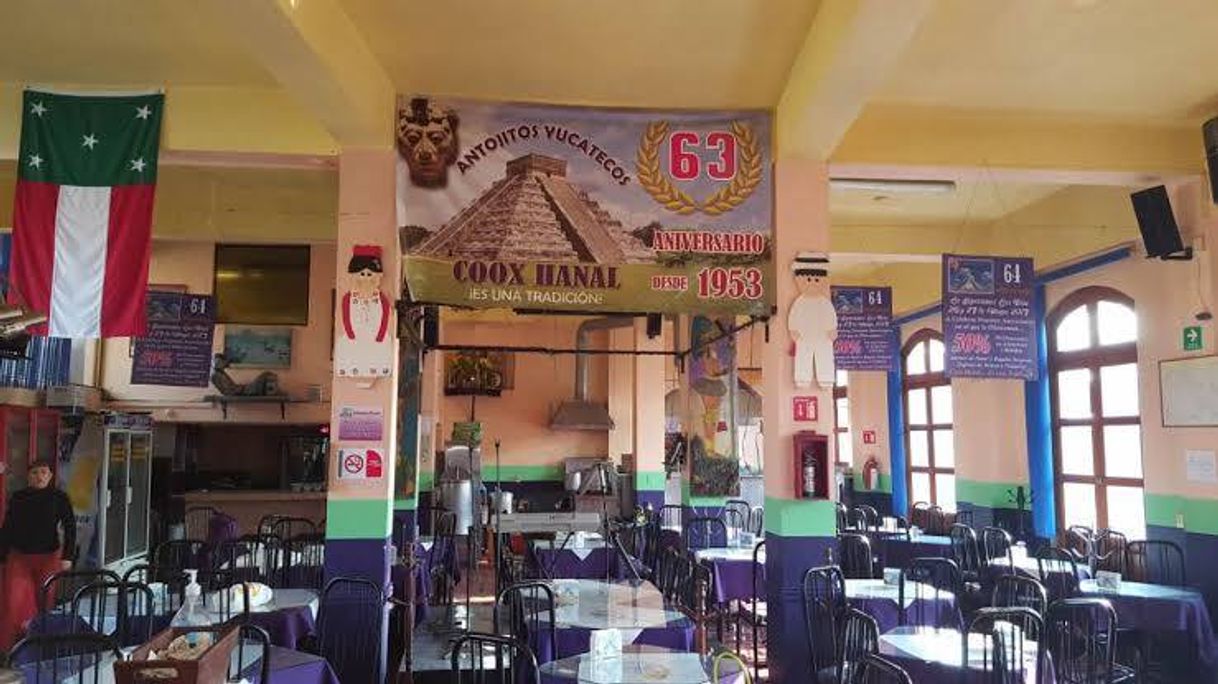 Restaurants Coox Hanal