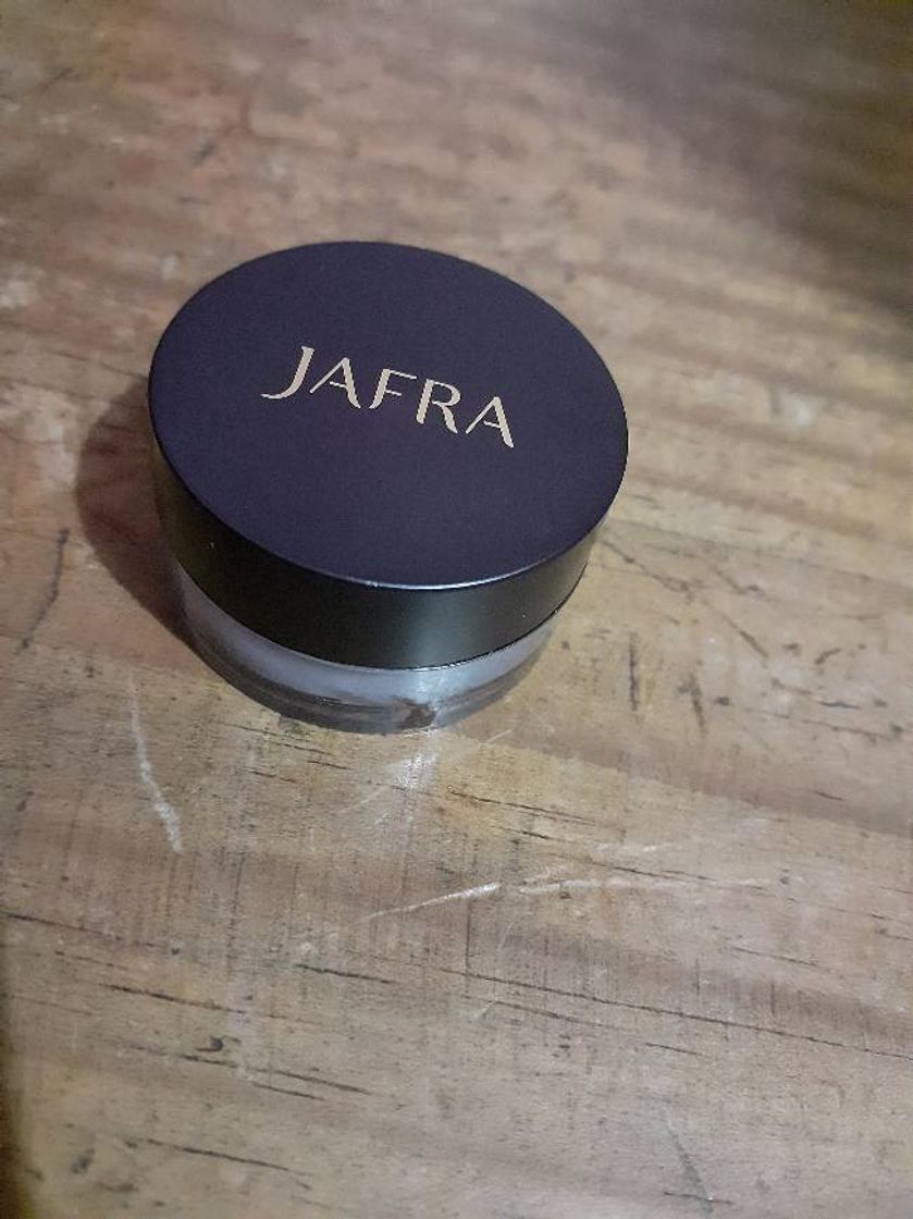 Delineador en crema para ojos 