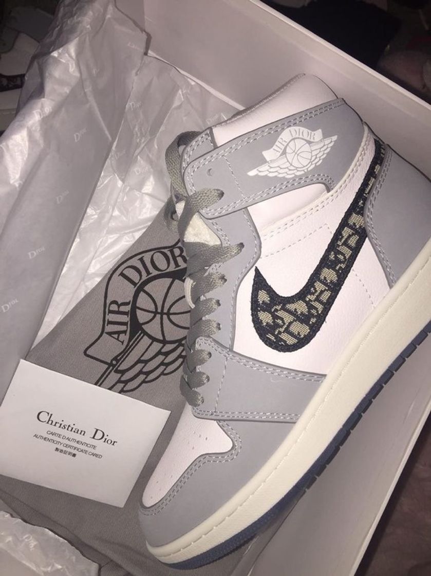 Moda Jordan 1 Retro High Dior