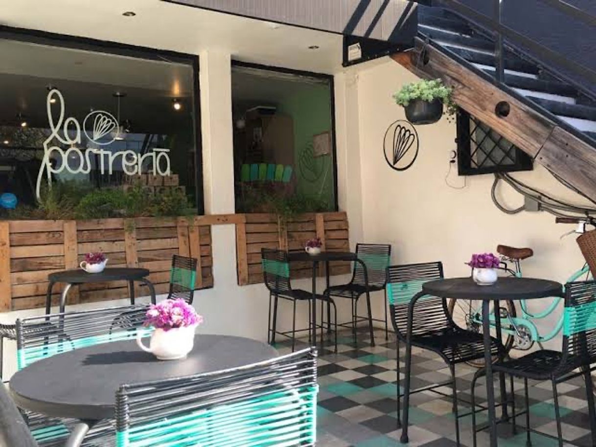 Restaurants La Postrería