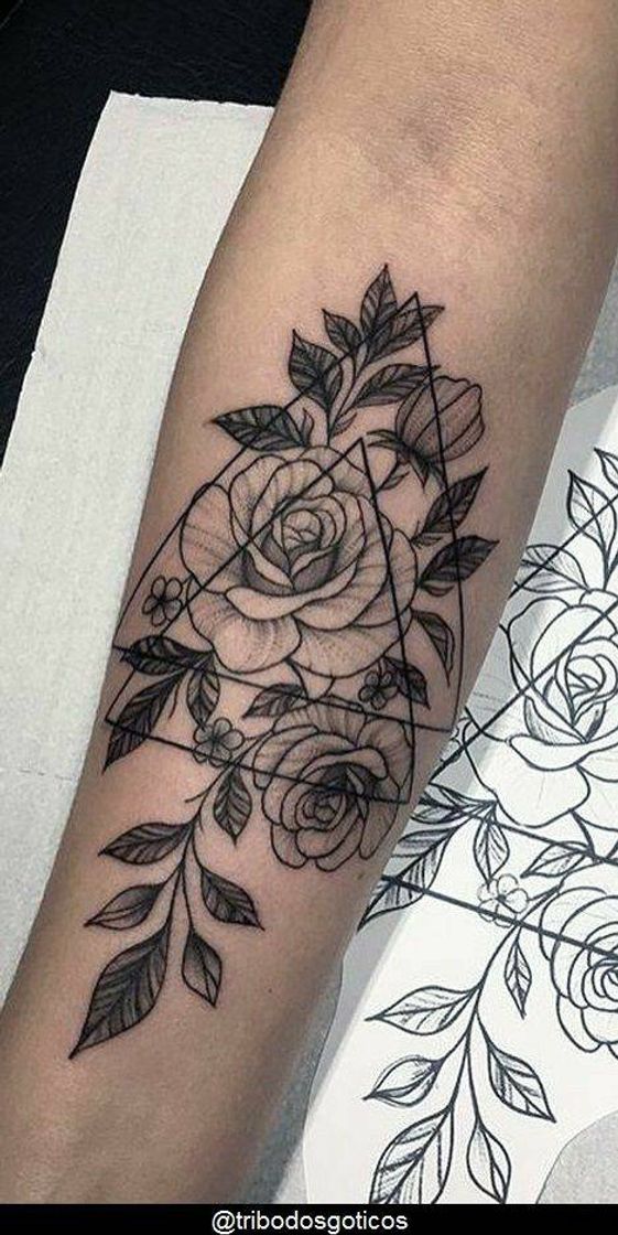 Moda Tattoo de flores