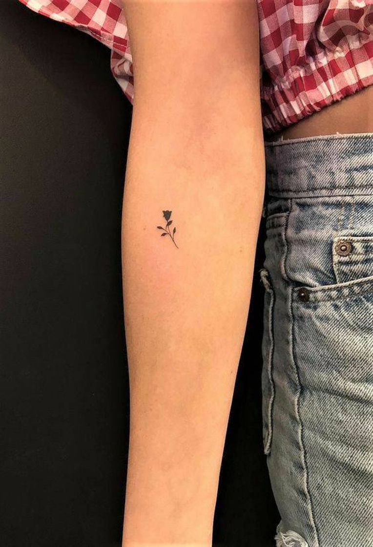 Fashion Tattoo minimalista 