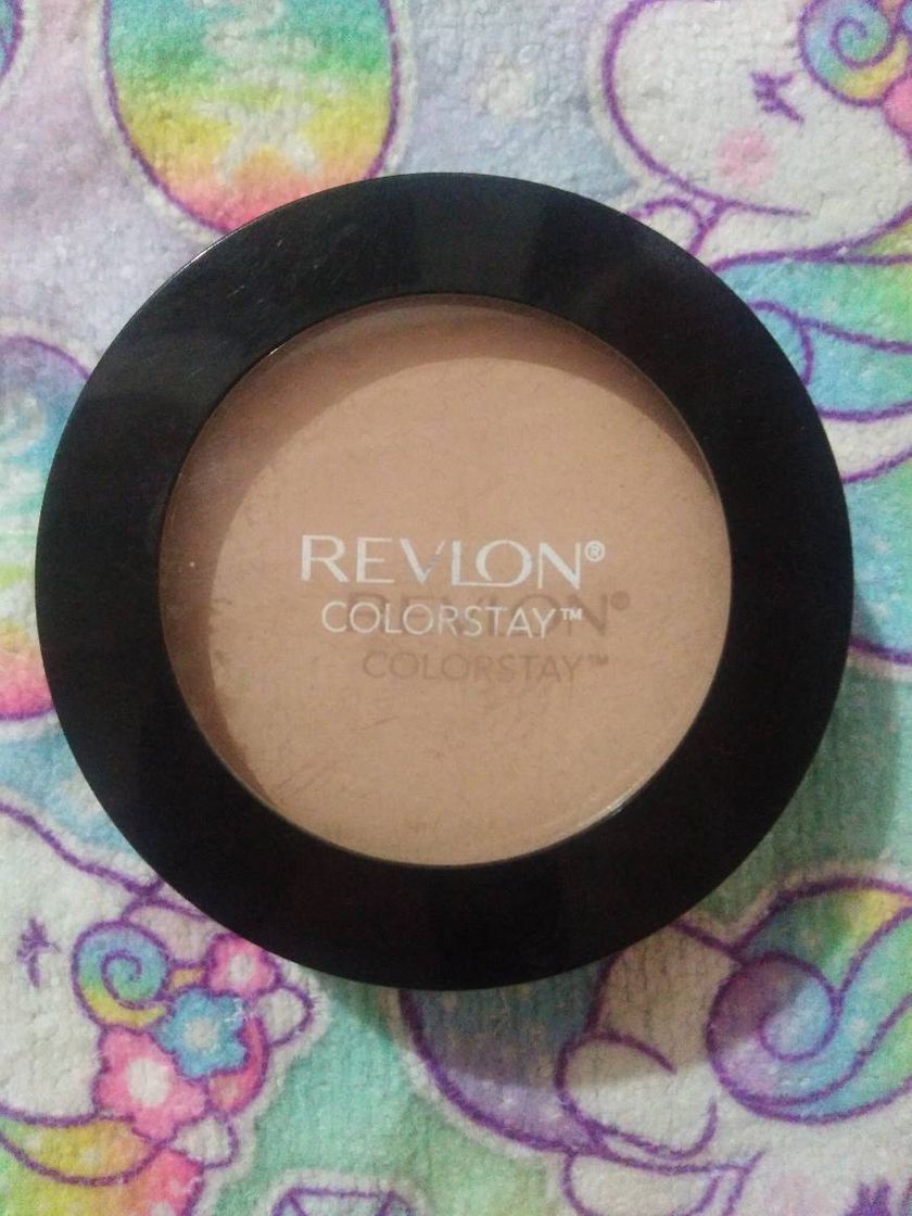 Lugares Revlon ColorStay- Polvo prensado