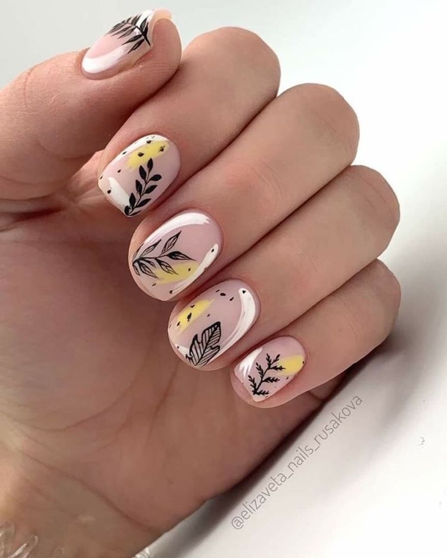 Fashion Nature nails 4