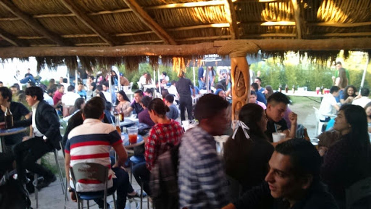 Restaurants El River Bar