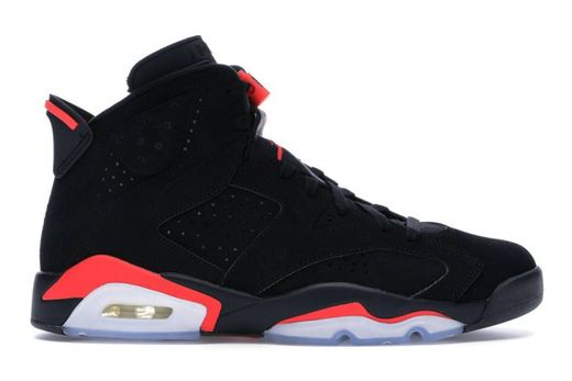 Jordan 6 Retro
Black Infrared