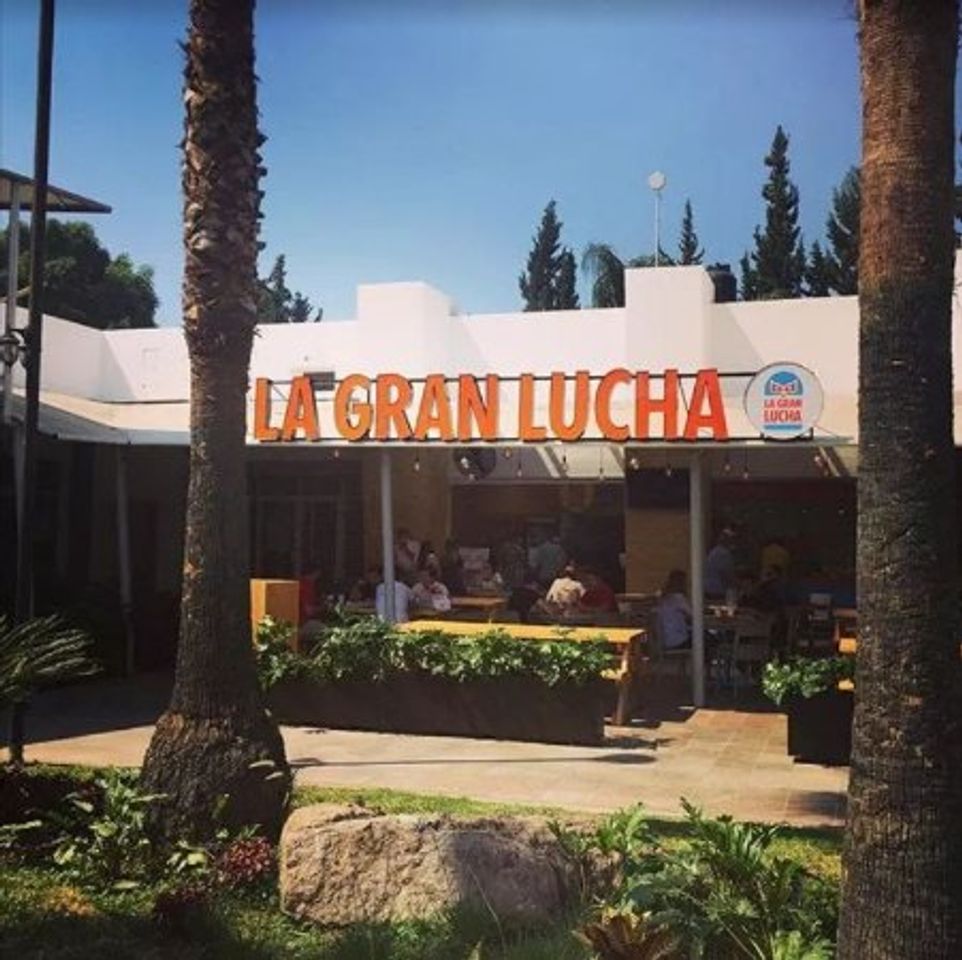 Restaurants La Gran Lucha Aviación