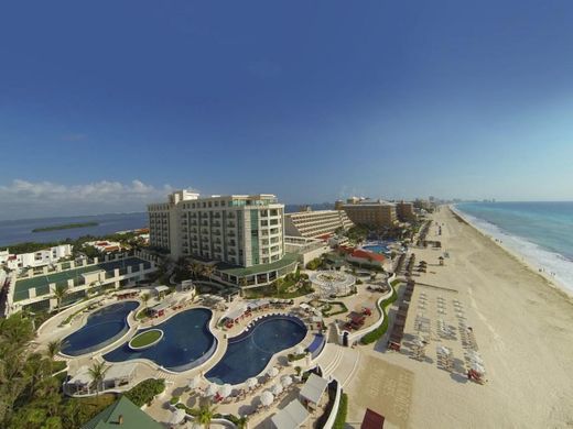Sandos de Cancún