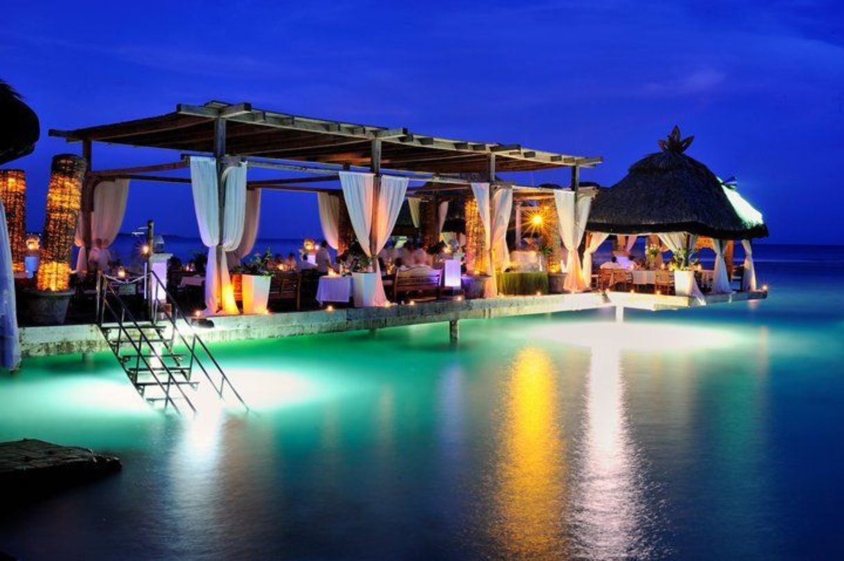 Boca Marina restaurant