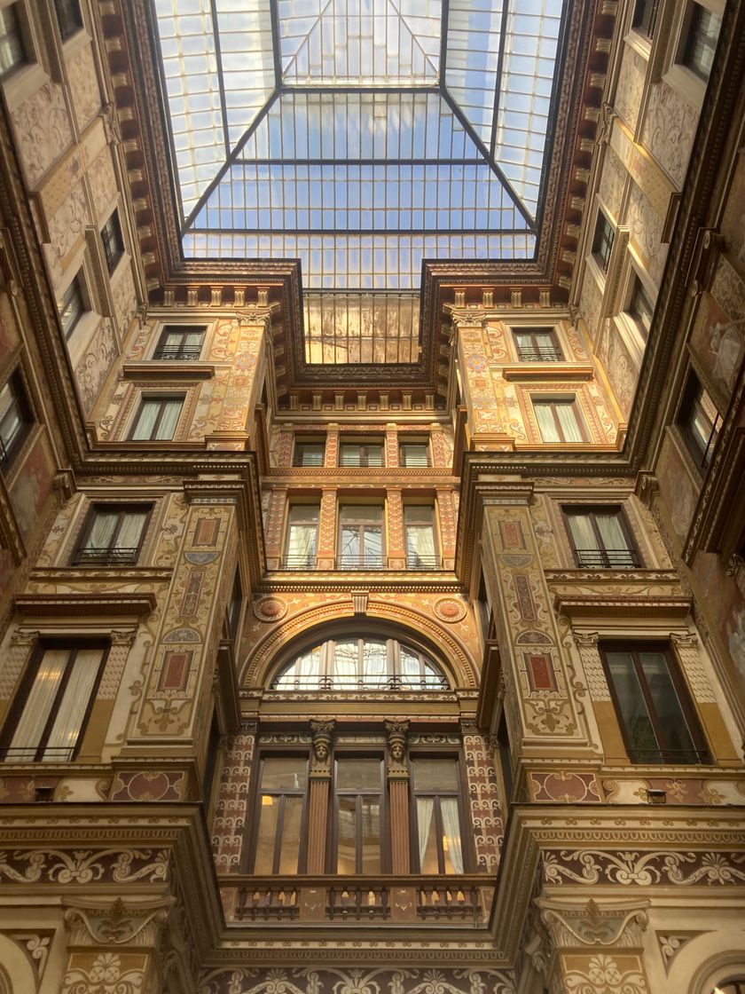 Lugares Galleria Sciarra