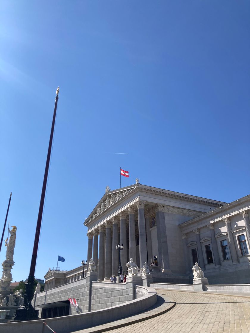 Lugar Parlamento de Viena