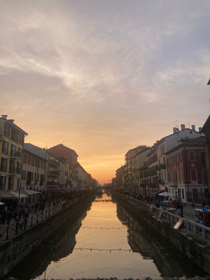 Places Naviglio Grande