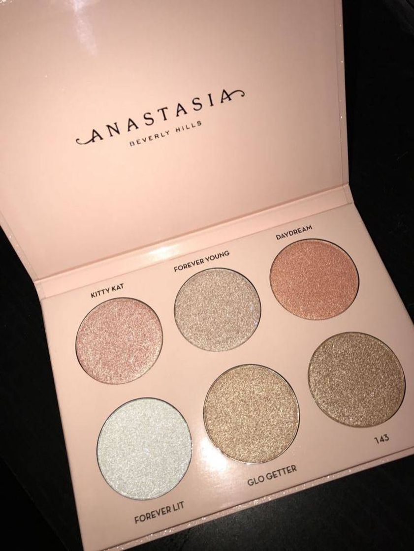 Product ILUMINADOR ANASTASIA