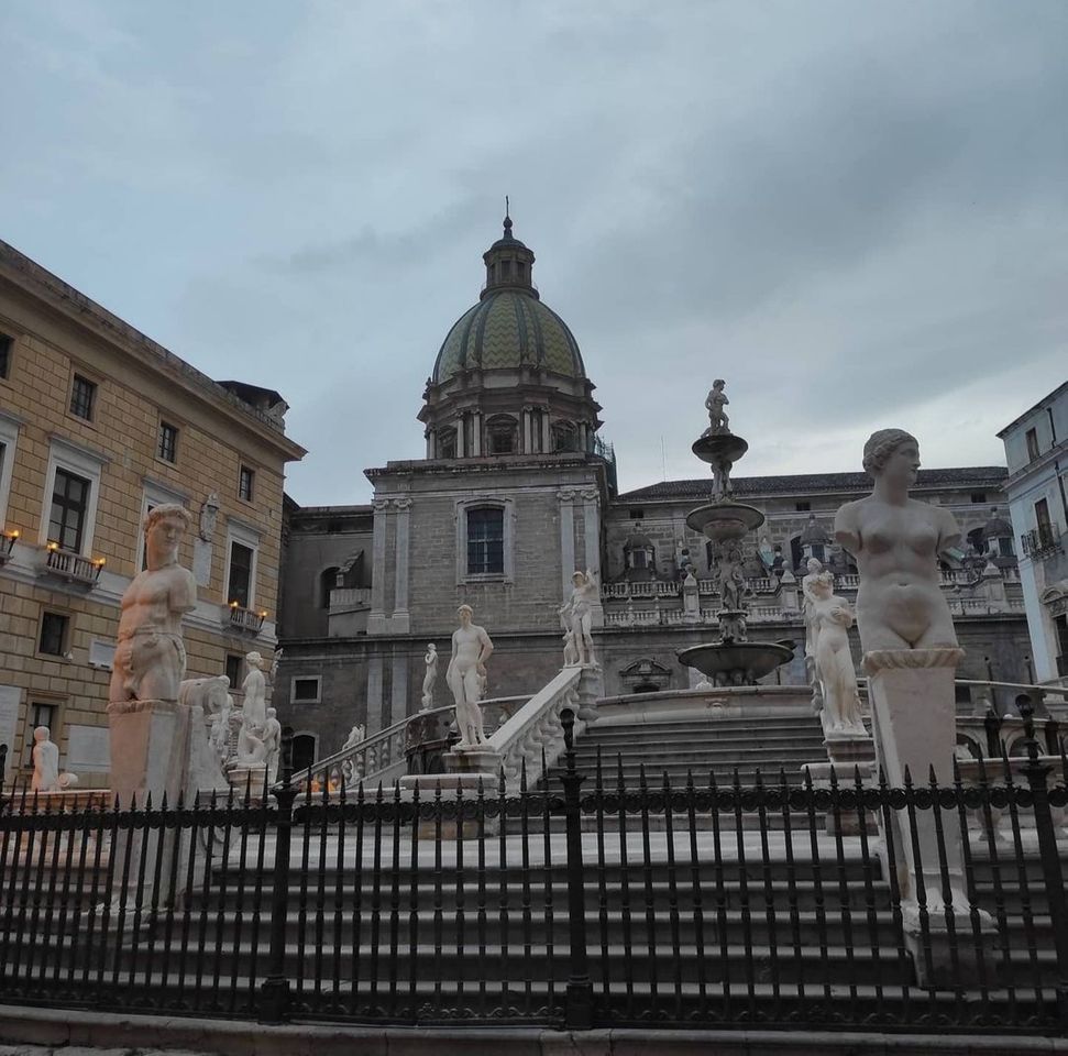 Place Piazza Pretoria