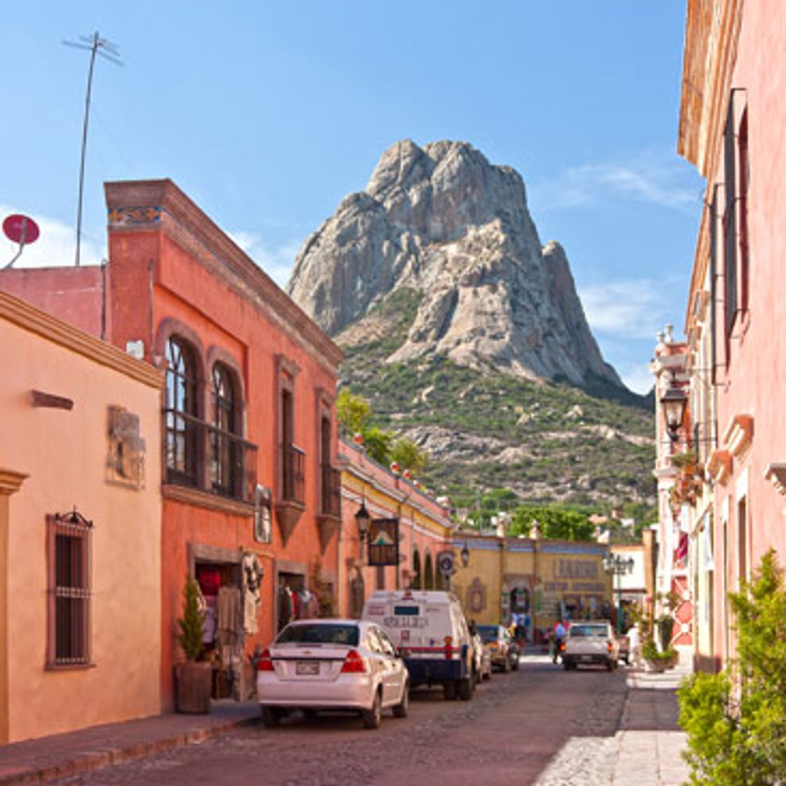 Place Peña de Bernal