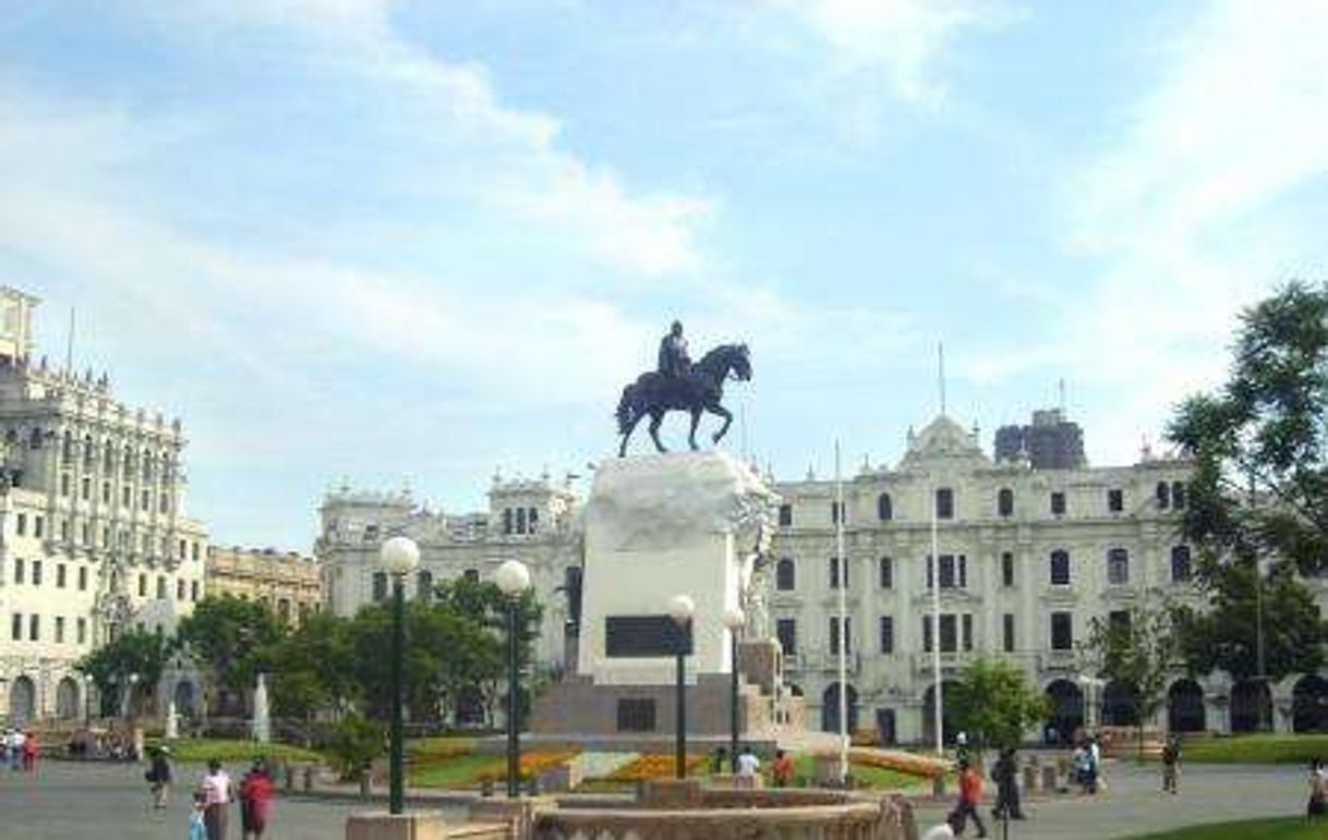 Place Plaza San Martín