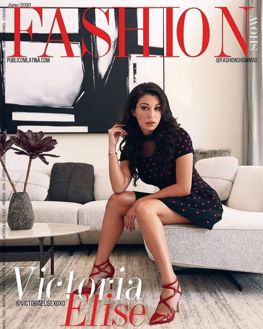 Moda Revista FASHIONSHOW - VICTORIA ELISE - June/2020 - No. 11  