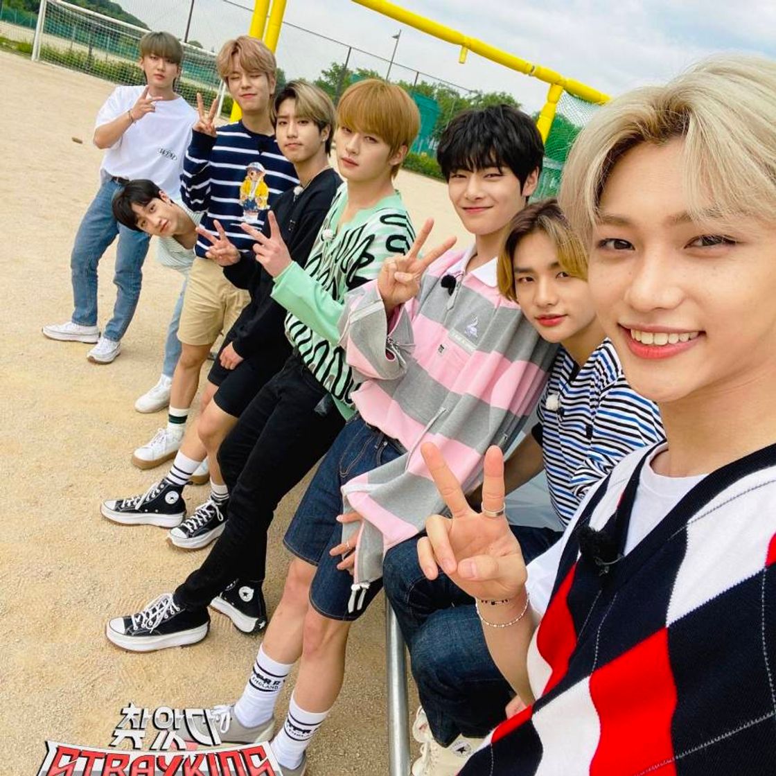 Canción La canción nueva de SkZ es todo un tema💗🎶