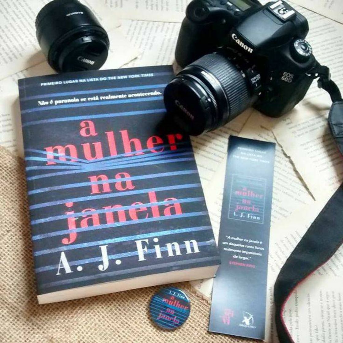 Book A mulher na janela