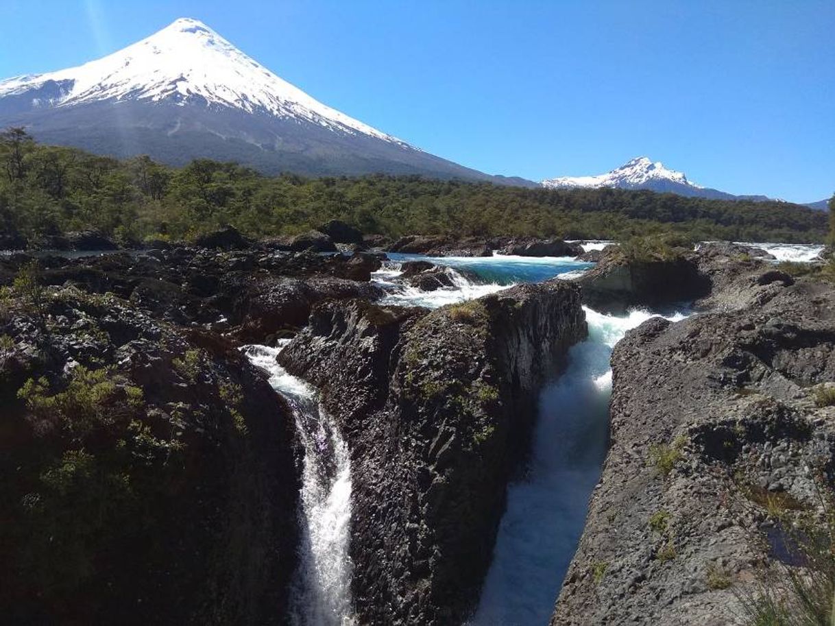 Lugar Saltos de Petrohué