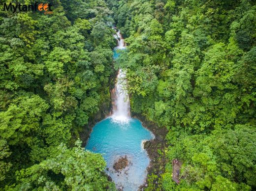 Rio Celeste Waterfall Parking