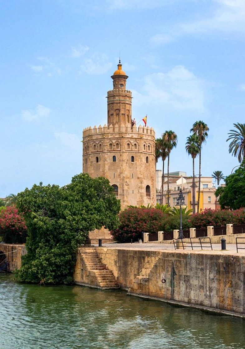 Place Torre del Oro