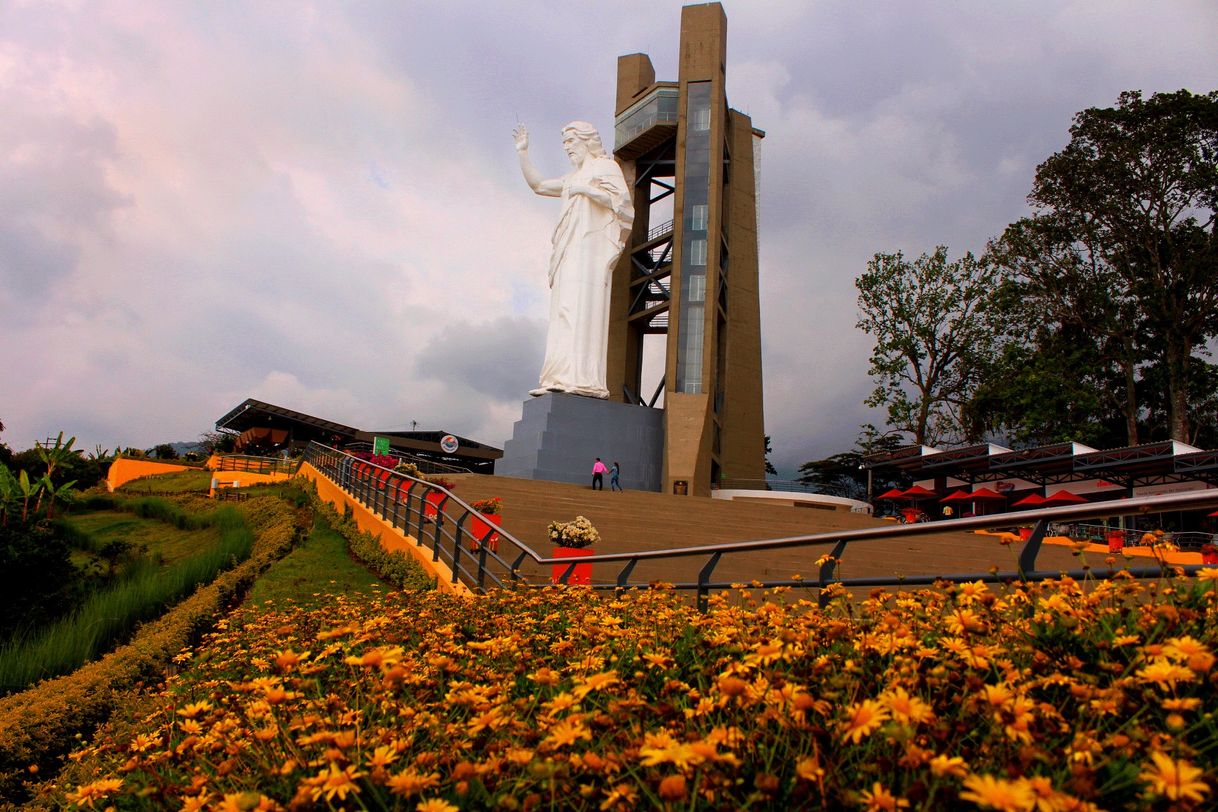 Lugar Ecoparque Cerro del Santísimo