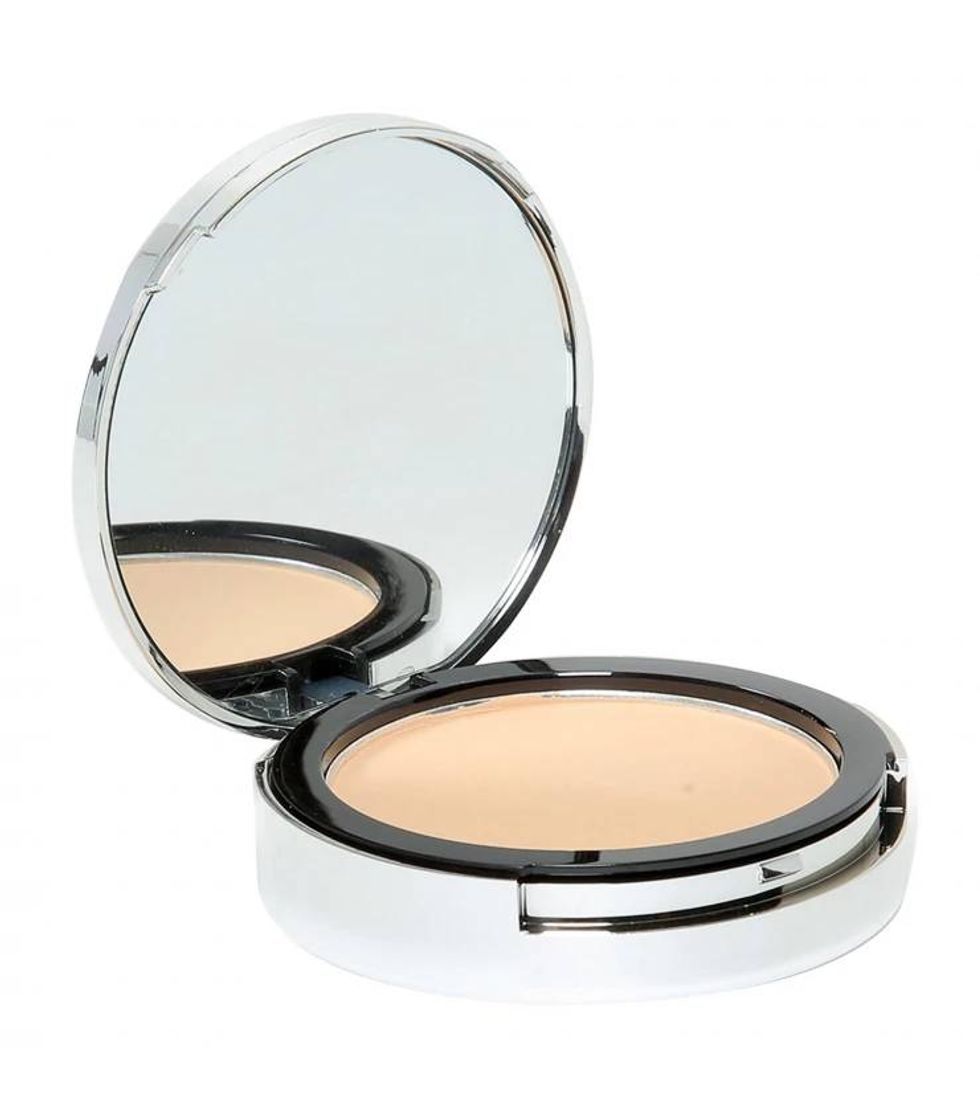 Moda BEAUTIFULLY BARE SHEER TINT FINISHING POWDER