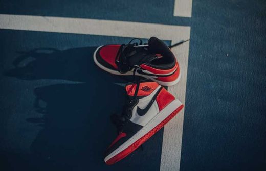 Nike Jordan 1 Mid