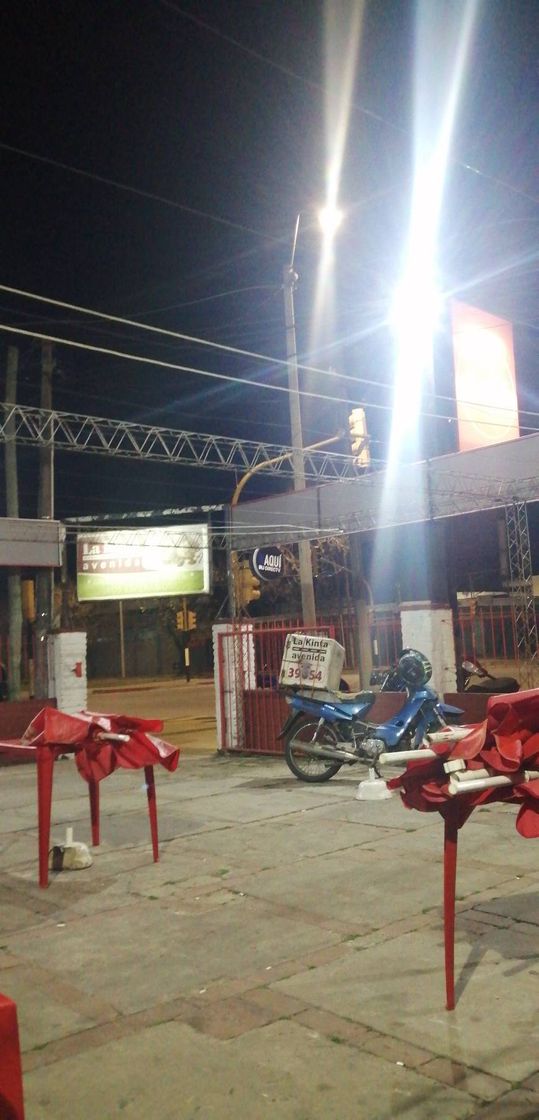 Restaurantes La Kinta avenida