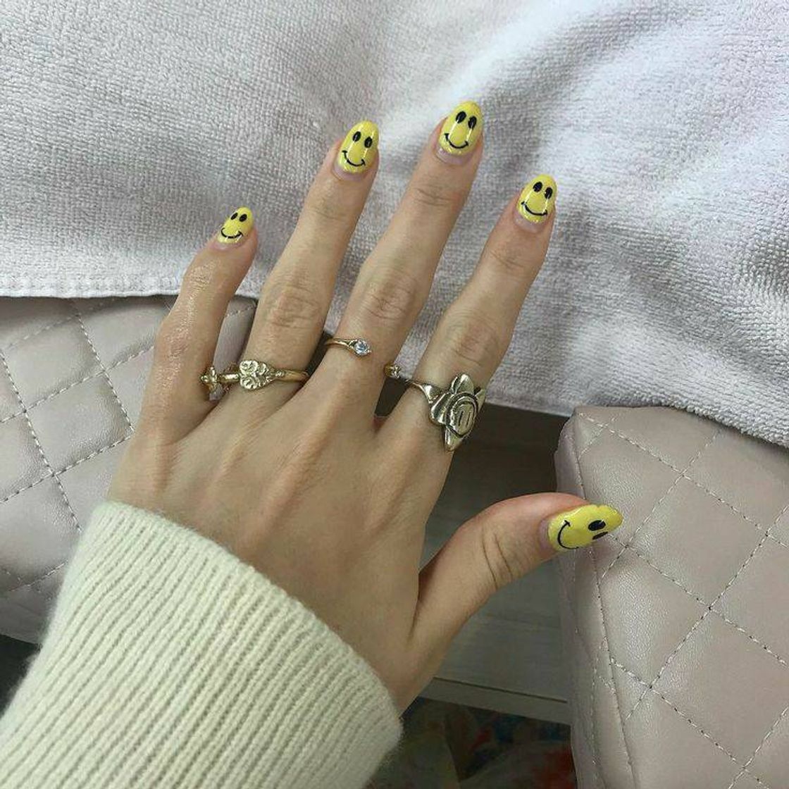 Social Nails