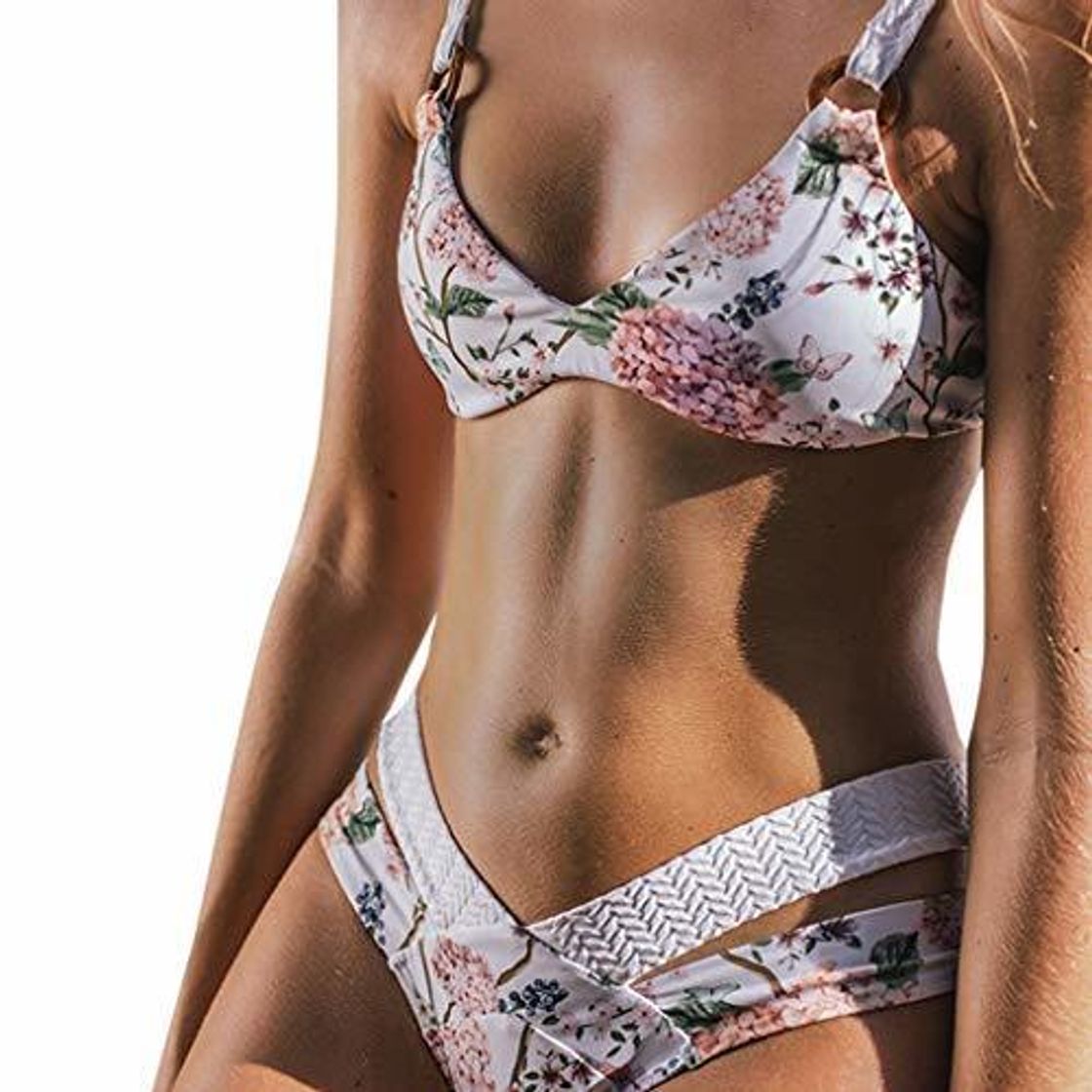 Social URIBAKY Bikini Set of Three Point Bikini In Deep V Bikini with