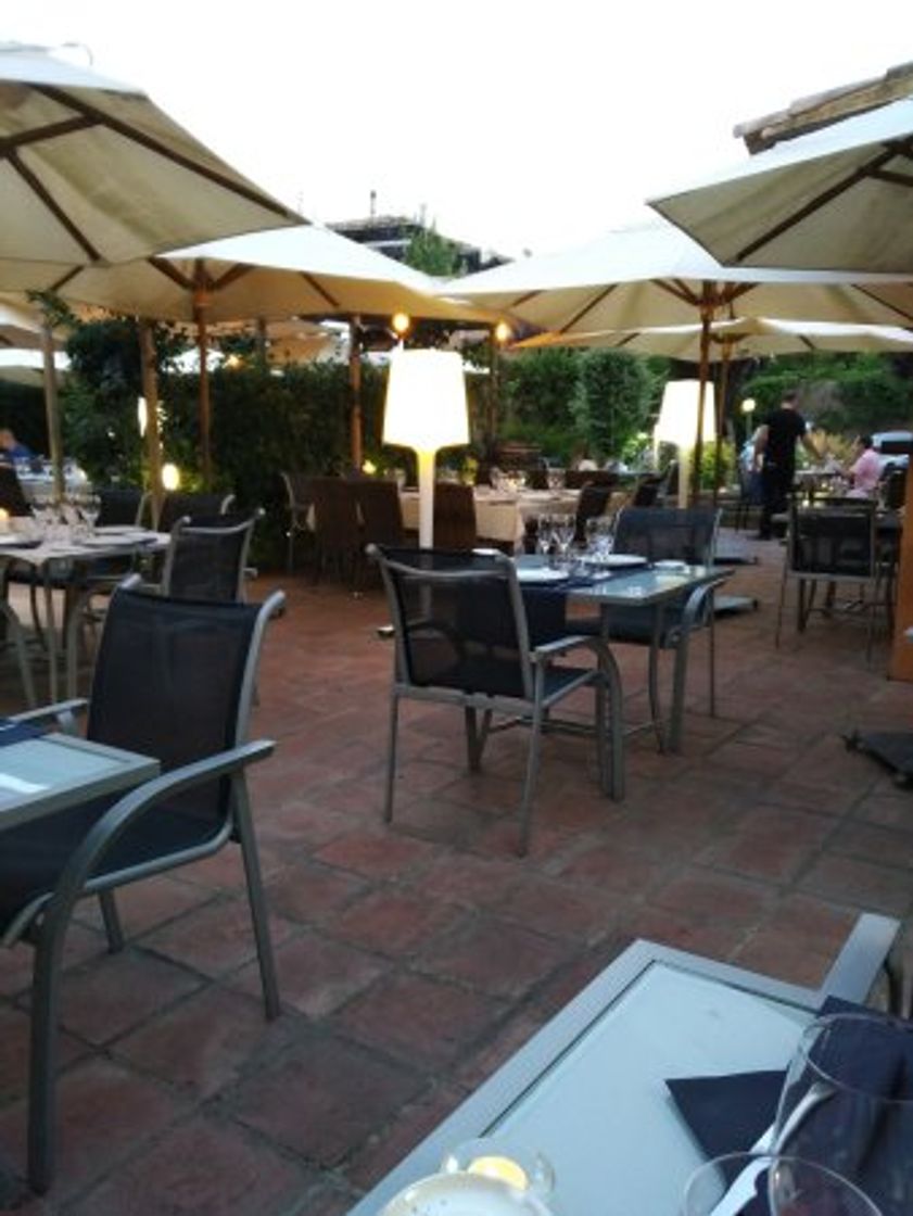 Restaurantes Ca l'Estrany