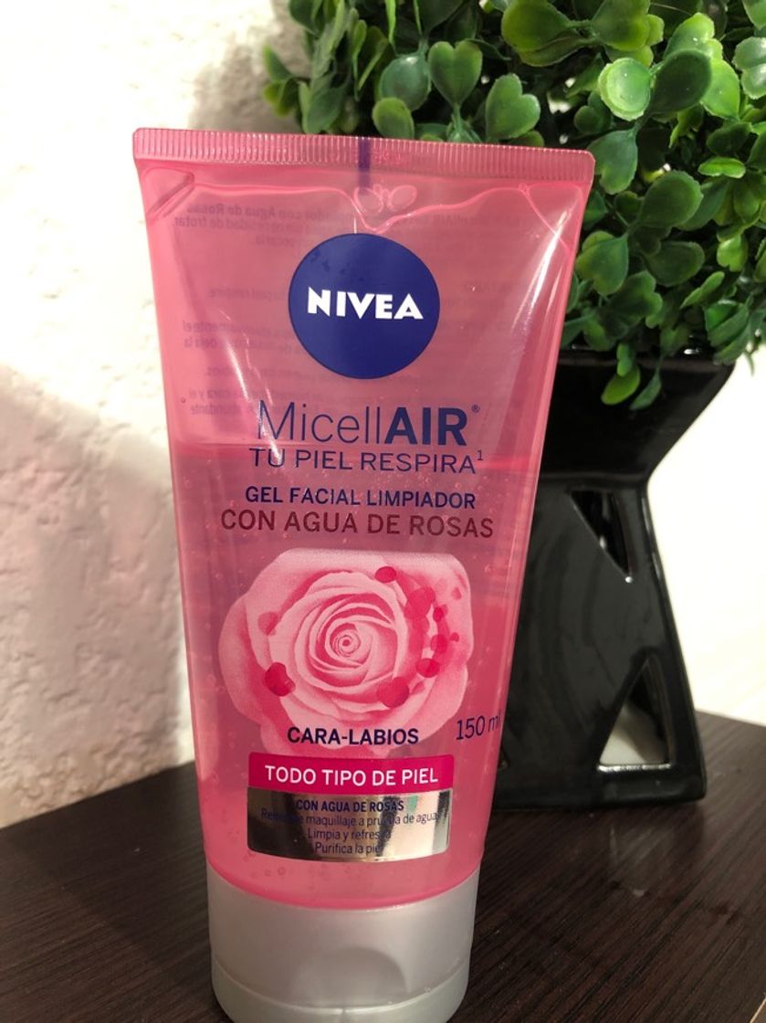 Social Gel facial