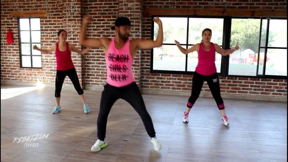 Fashion Zumba para PRINCIPIANTES con Gabriel Tristán - YouTube