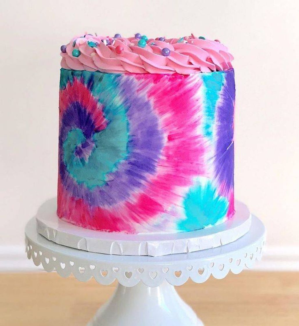 Moda Tie dye cake