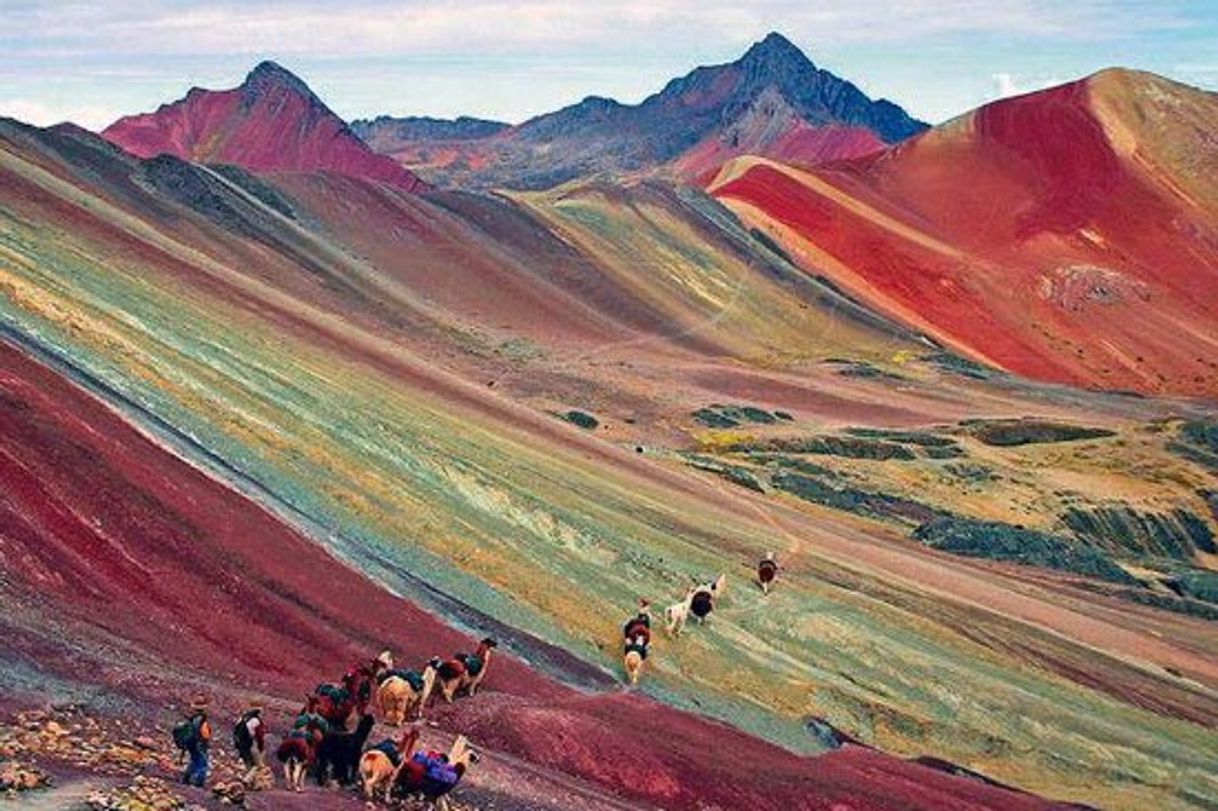 Lugar Montaña de los 7 colores