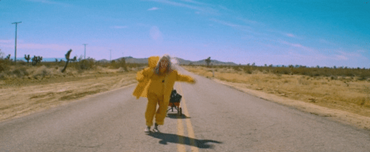 Fashion Billie Eilish- Bellyache