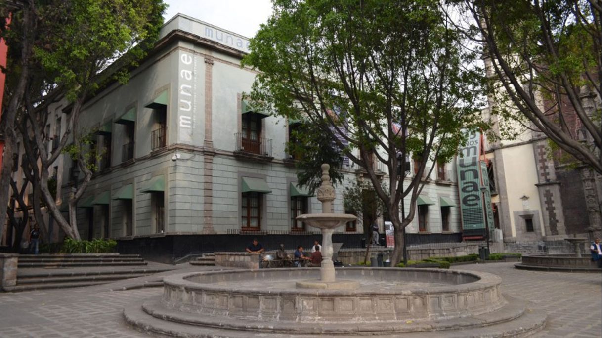 Moda Museo nacional de la estampa