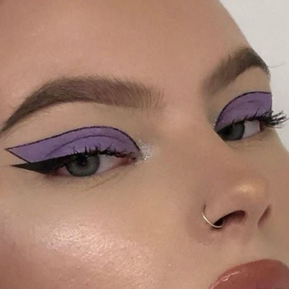 Fashion purple makeup looks