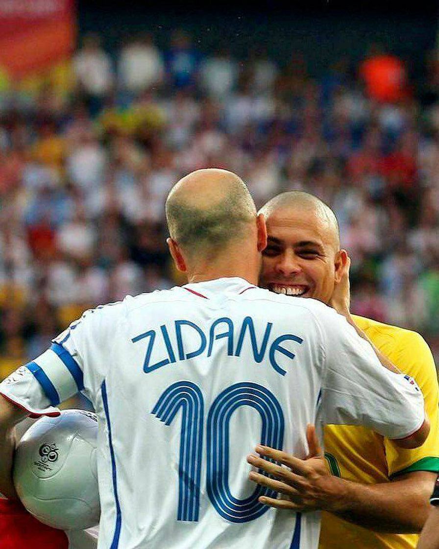 Moda Zizou x R9