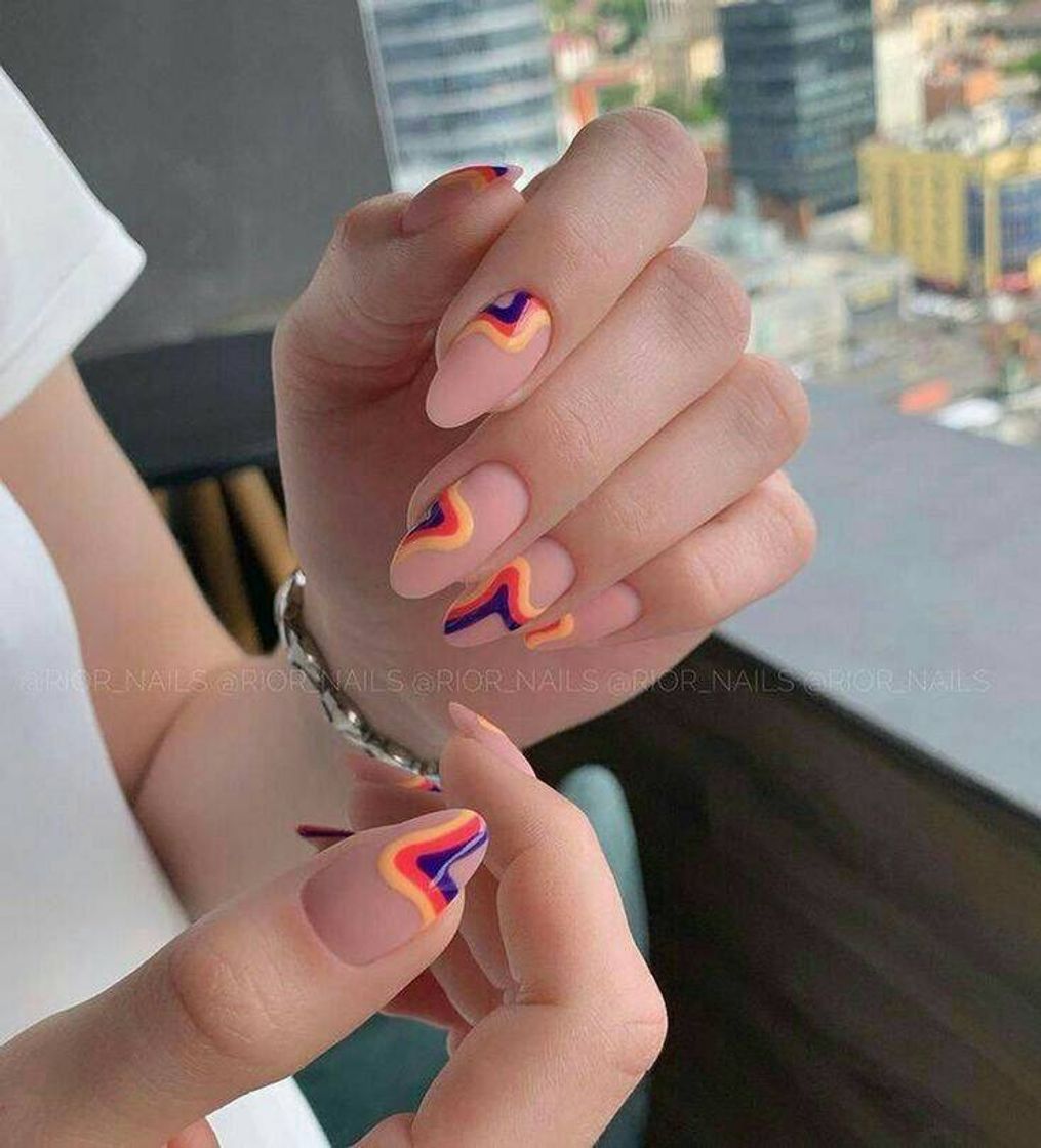 Moda Esmaltação super diferente