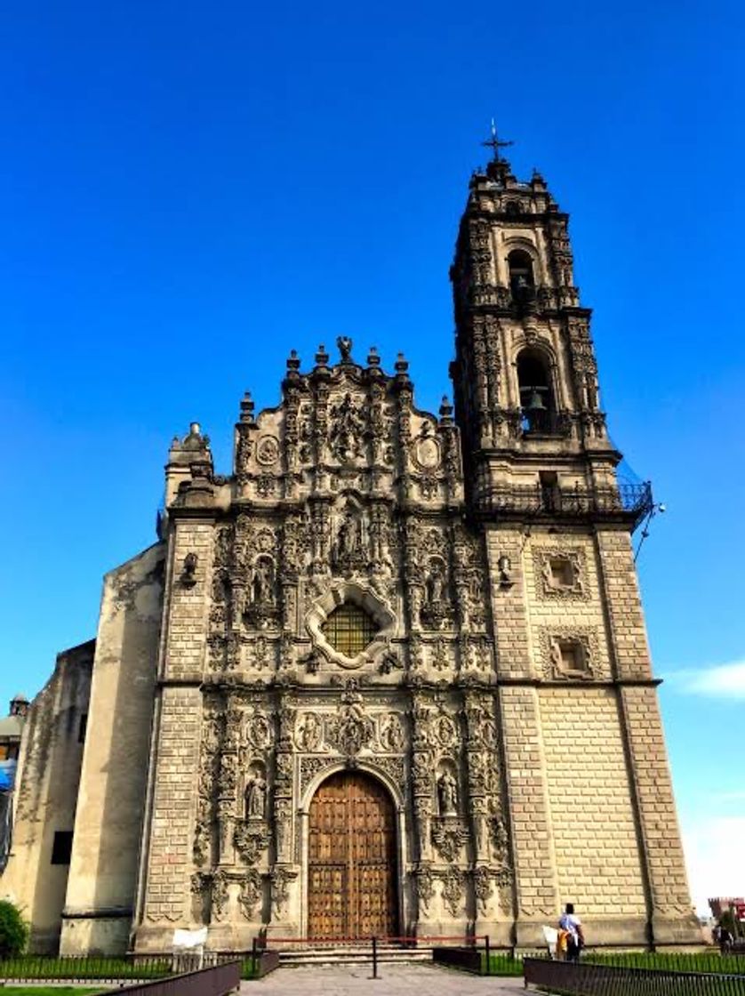 Places Templo de San Francisco Javier