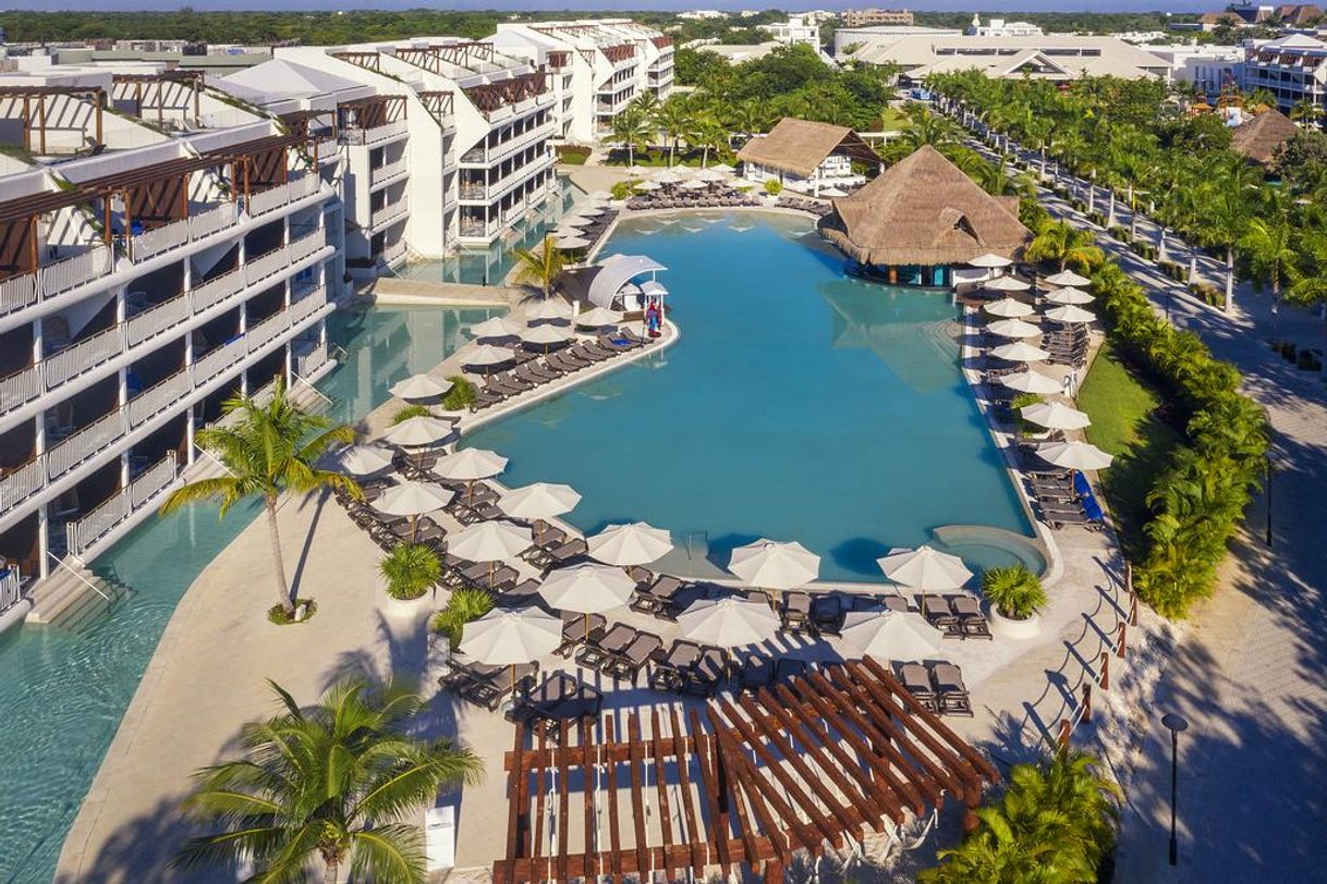 Place Ocean Riviera Paradise