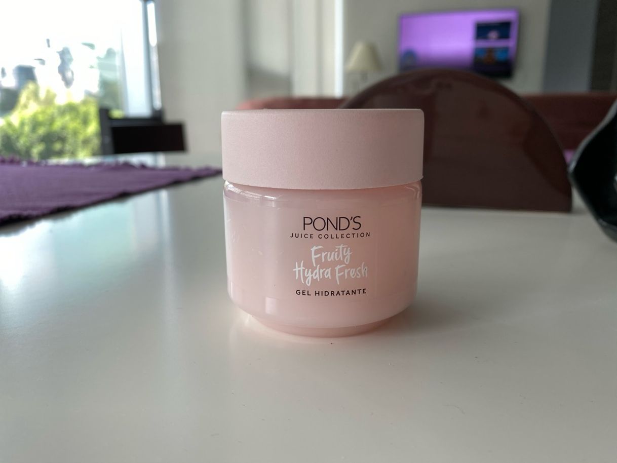 Product Ponds fruity hydra fresh