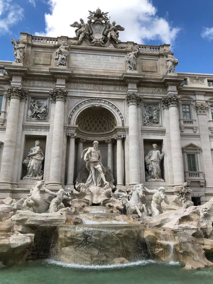 Lugar Fontana di Trevi