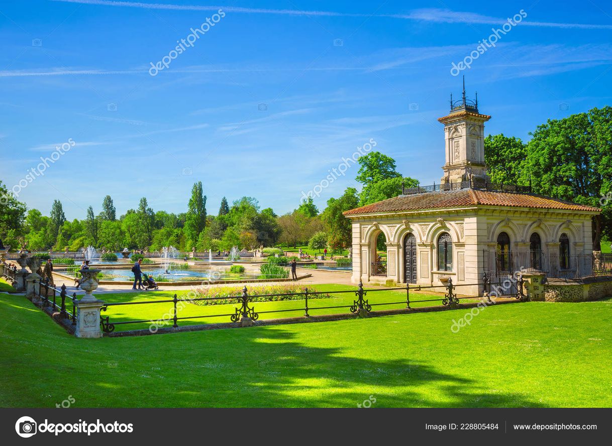 Place Italian Gardens