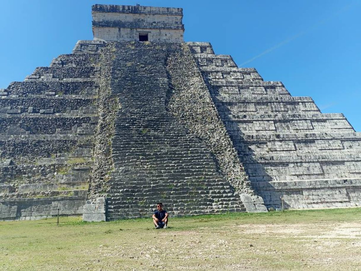 Lugar El Castillo